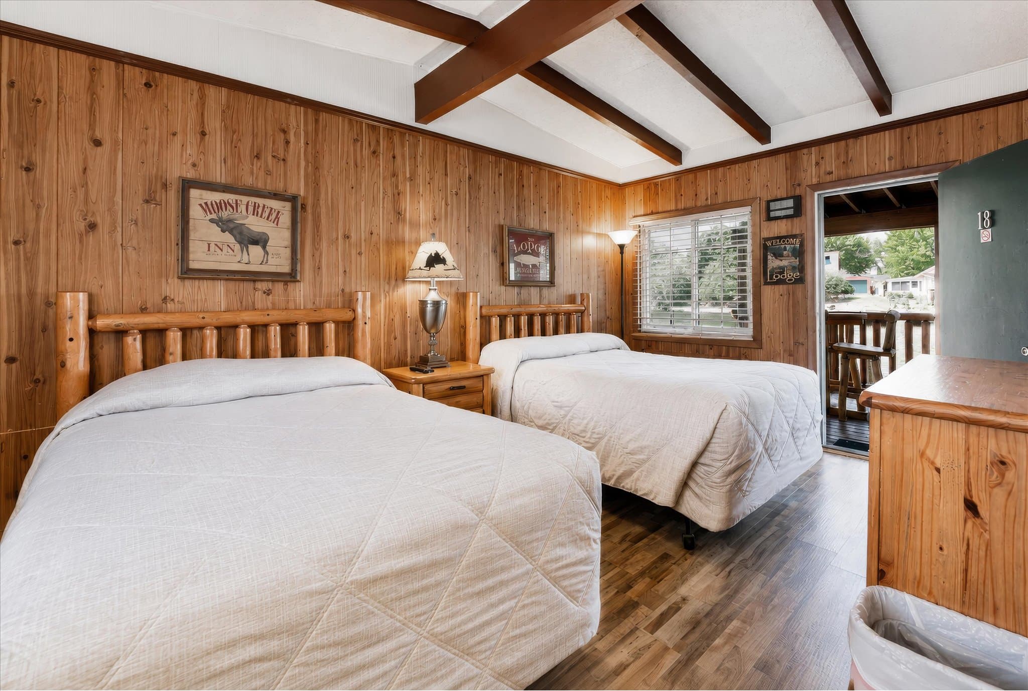 The Premium Lakefront Room with Two Full Beds at Olde Mill Inn of Clarkston